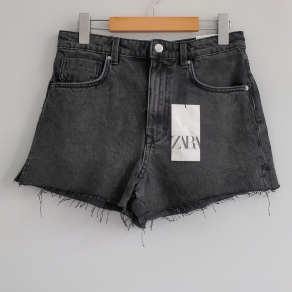 ZARA | High Rise Cotton Jean Shorts, Black, Womens US 6 - Picture 1 of 8